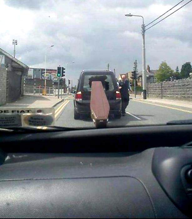 lost-coffin-hearse
